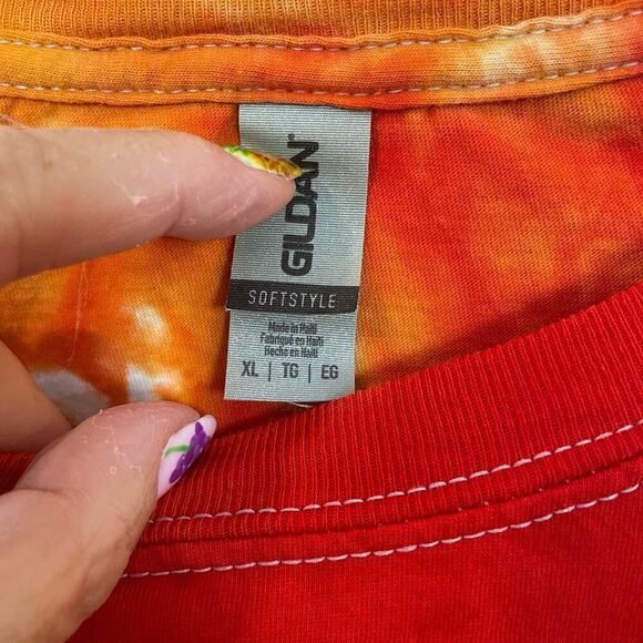 handmade tie dyed unisex tshirt black heart rainbow XL - Picture 5 of 6